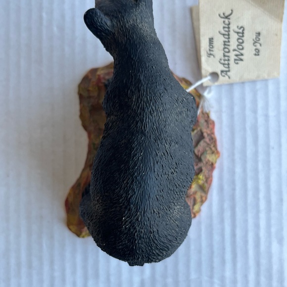 VTG Black Bear Porcelain sculpture - Picture 7 of 8